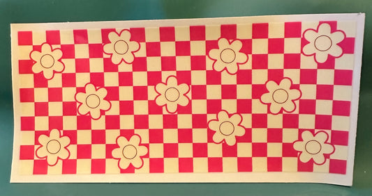 C77 Checkered flowers