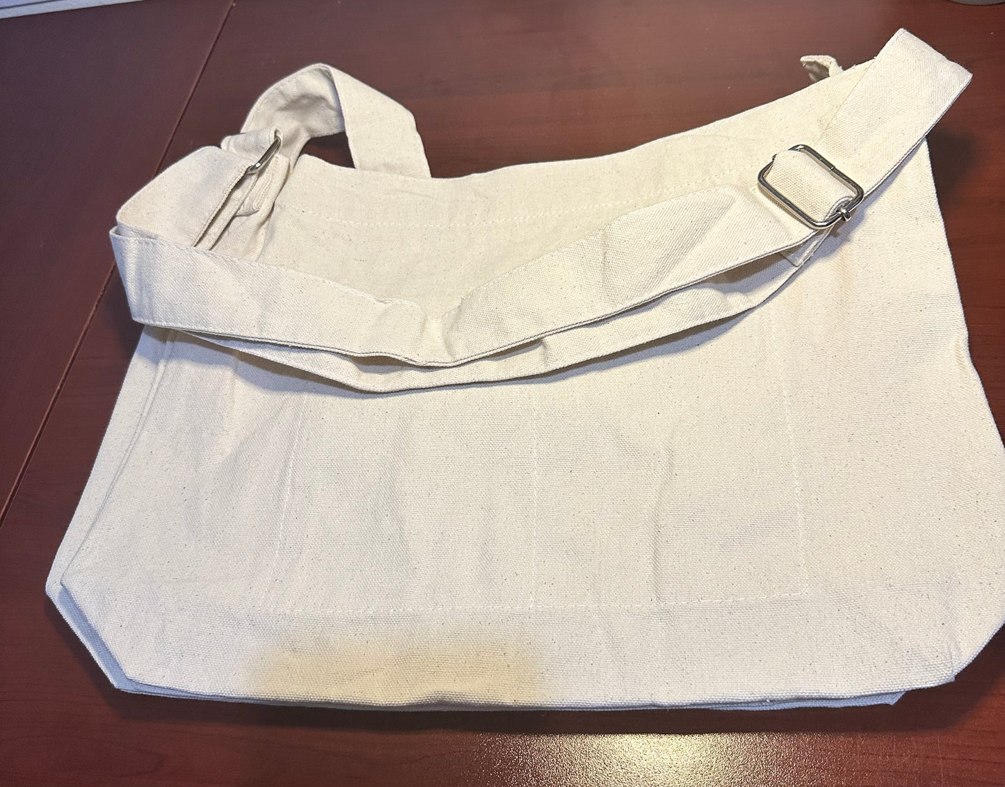 Messenger bag with 2 inside pockets