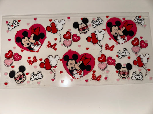C155 Mickey & Minnie hearts